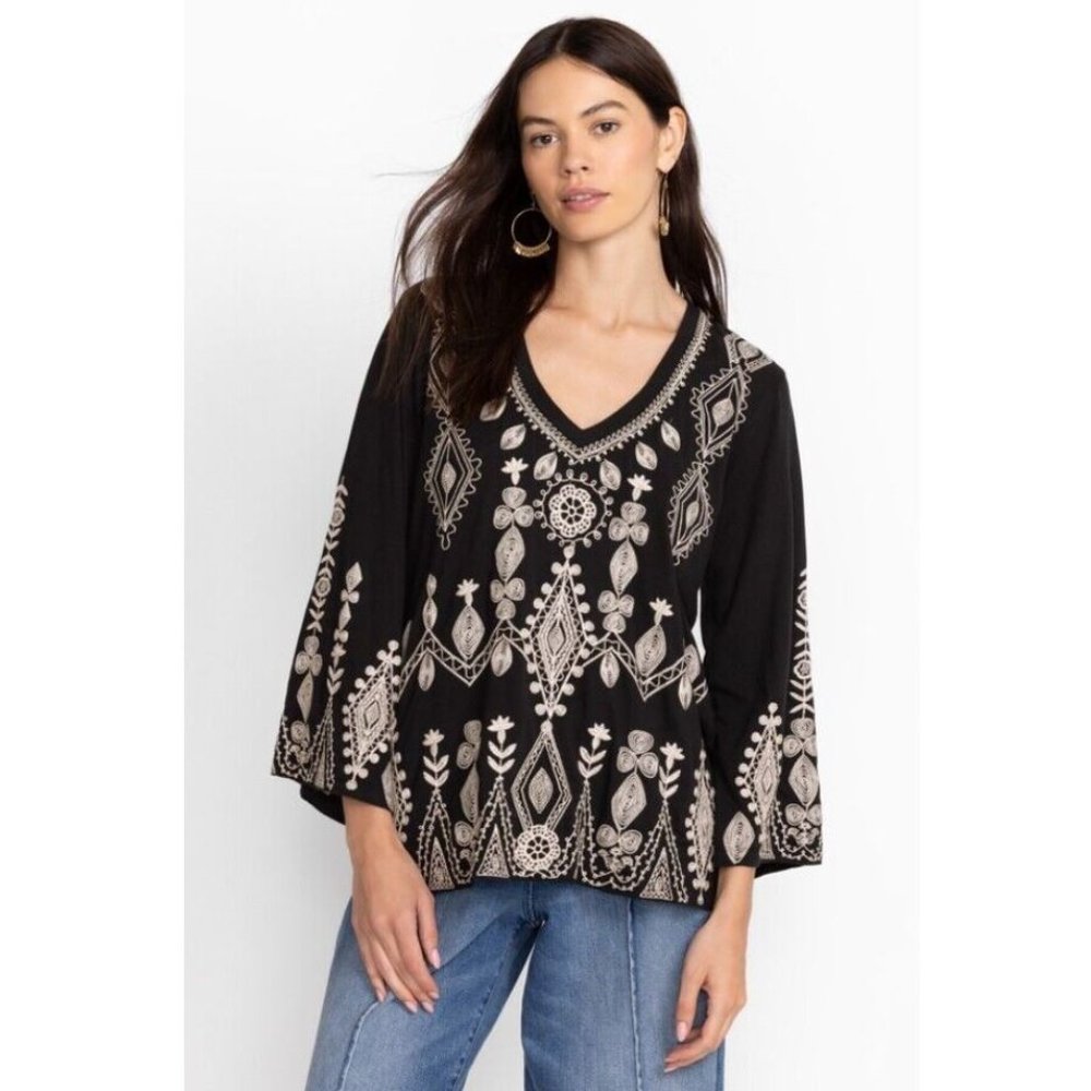 Johnny Was Liona V Neck Kimono Long Sleeve Tee Embroidery Floral Black Shirt NEW
